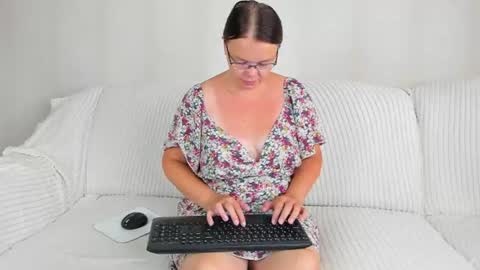 Snapshot of danajhonson chatting on 14, 7, 2026 danajhonson online show from 14, 7, 2026