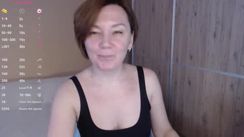 Snapshot of danbie_leen chatting on 25, 2, 2026 danbie_leen online show from 25, 2, 2026