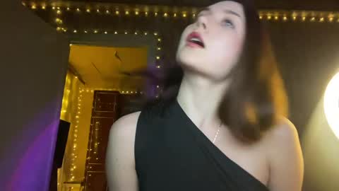 Snapshot of dangerous_softness chatting on 23, 4, 2026 dangerous_softness online show from 23, 4, 2026