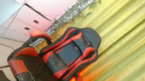 Snapshot of dangerouscock69_nica chatting on 2, 12, 2024 Nica online show from 2, 12, 2024