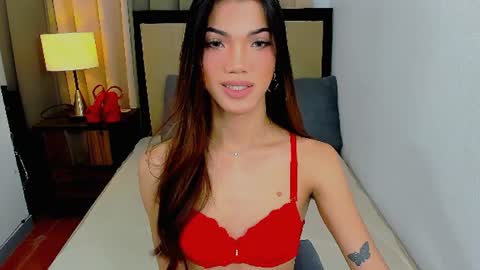 Snapshot of dangerousteph chatting on 7, 7, 2026 STEPHANIE online show from 7, 7, 2026