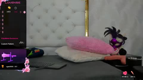 Snapshot of dani_ary chatting on 4, 3, 2025 DANI online show from 4, 3, 2025