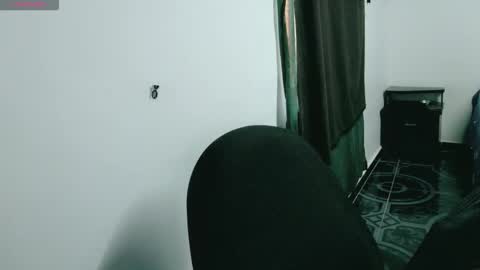 Snapshot of dani_jocelyn chatting on 20, 2, 2026 dani y jocelyn online show from 20, 2, 2026