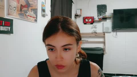 Snapshot of dani_jocelyn chatting on 19, 5, 2026 dani y jocelyn online show from 19, 5, 2026