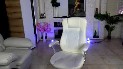 dani_kittys online show from 11, 4, 2026