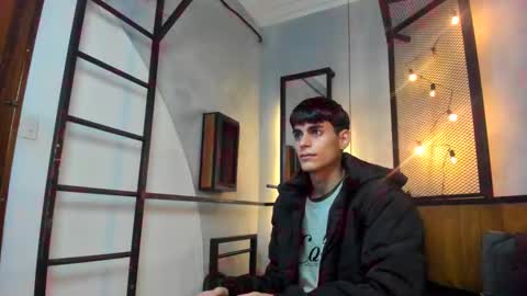 dani_mc online show from 2, 12, 2025