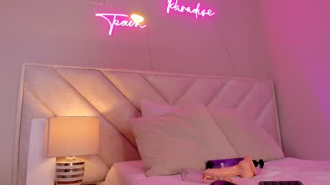 Snapshot of dani_skinny_ chatting on 13, 2, 2025 Hi I am Dani online show from 13, 2, 2025