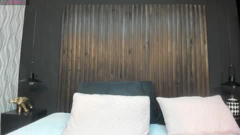 Snapshot of dania_moore_ chatting on 7, 3, 2025 JANE online show from 7, 3, 2025