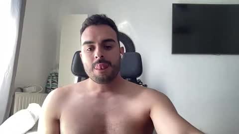 Snapshot of daniel_3827 chatting on 11, 6, 2026 daniel_3827 online show from 11, 6, 2026