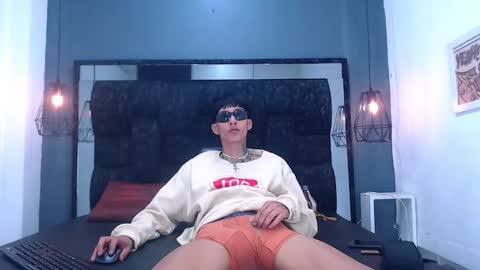 Daniel Delux  online show from 19, 10, 2025