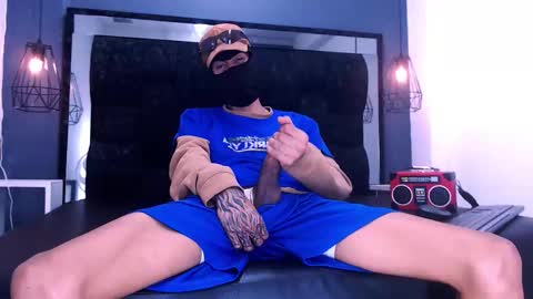 Daniel Delux  online show from 29, 11, 2025