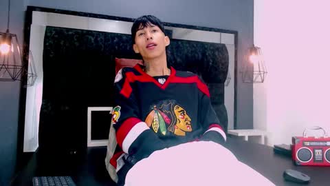 Daniel Delux  online show from 4, 12, 2025