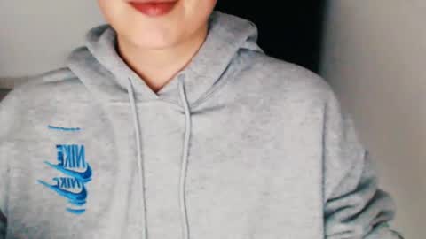 daniel_ruis16 online show from 6, 1, 2025