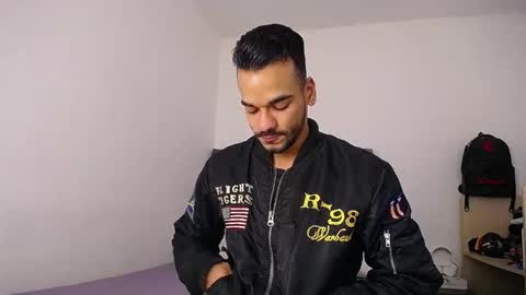 Daniel Sherlock online show from 3, 12, 2025