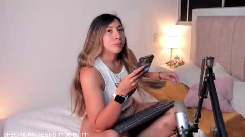  independent model   online show from 17, 3, 2026