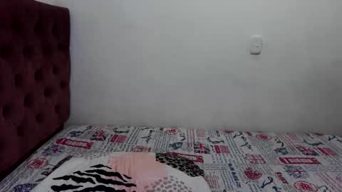 daniela_sexy34 online show from 4, 3, 2025