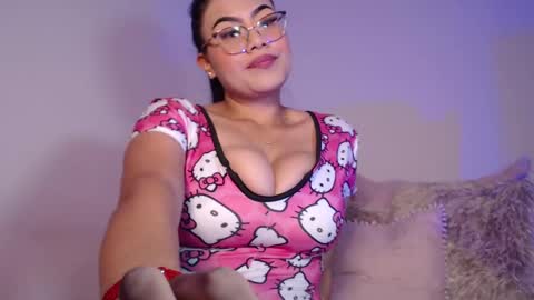 Snapshot of daniela_valencia chatting on 10, 2, 2025 Lucia online show from 10, 2, 2025