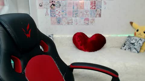 Daniella Martin online show from 19, 7, 2026