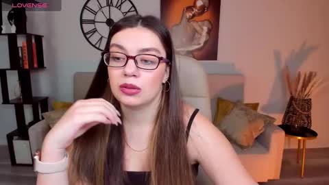 Daniella online show from 5, 12, 2024