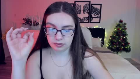 Daniella online show from 10, 12, 2024