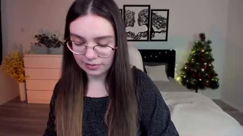 Daniella online show from 22, 12, 2024