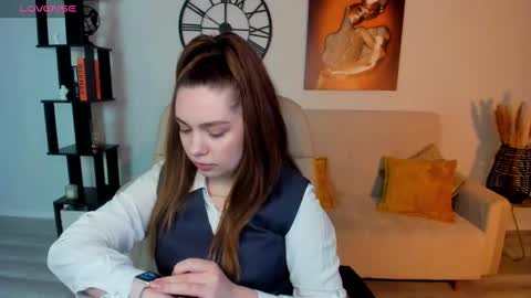 Daniella online show from 6, 3, 2025
