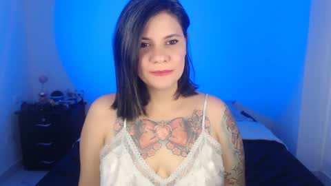 Snapshot of daniellerain chatting on 2, 2, 2025 daniellerain online show from 2, 2, 2025