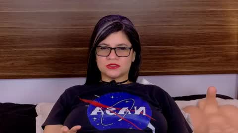 Snapshot of daniellerain chatting on 27, 7, 2026 daniellerain online show from 27, 7, 2026