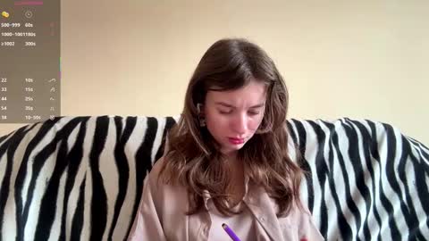 Mia online show from 14, 12, 2025