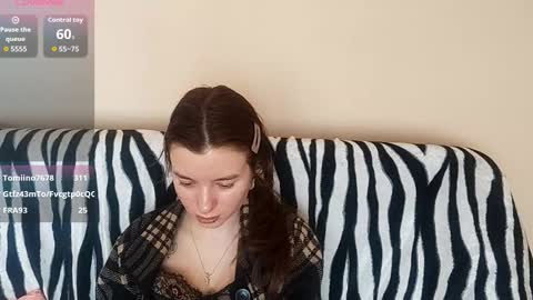 Mia online show from 10, 2, 2026