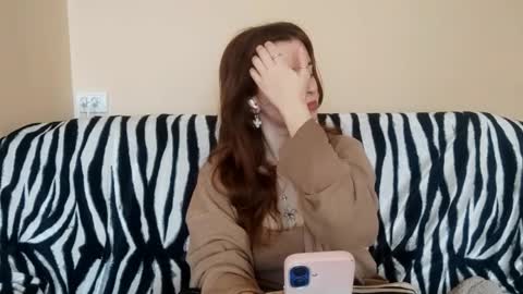 Mia online show from 5, 4, 2026