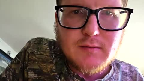 Daniel    y. online show from 24, 10, 2025