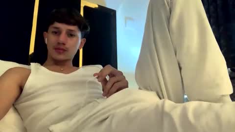 Daniels Cruz online show from 6, 1, 2025