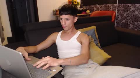 Daniels Cruz online show from 1, 2, 2026