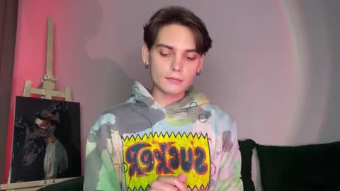 danieltuckerr online show from 4, 11, 2025