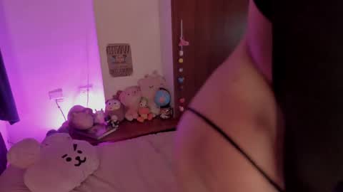 Snapshot of danii_boobs chatting on 26, 9, 2025 danii_boobs online show from 26, 9, 2025