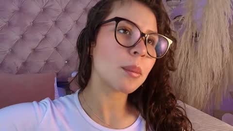 Snapshot of danika_x chatting on 9, 6, 2026 Danika online show from 9, 6, 2026