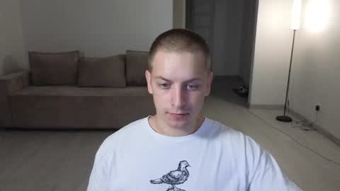 Snapshot of danila_trezzini chatting on 19, 7, 2026 danila online show from 19, 7, 2026