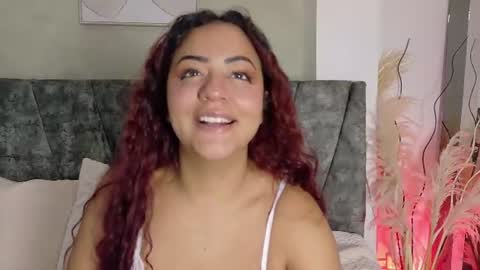 Snapshot of daninianderson chatting on 8, 6, 2026 daninianderson online show from 8, 6, 2026