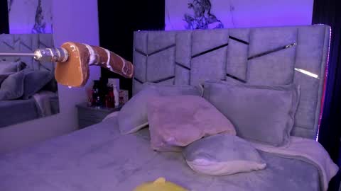 Snapshot of daniphoenixx chatting on 24, 2, 2025 Dani Phonenix online show from 24, 2, 2025