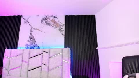 Snapshot of daniphoenixx chatting on 25, 9, 2025 Dani Phonenix online show from 25, 9, 2025