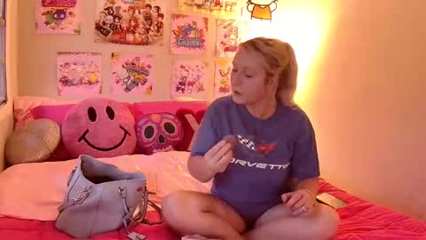Dani And Daddy online show from 27, 5, 2026