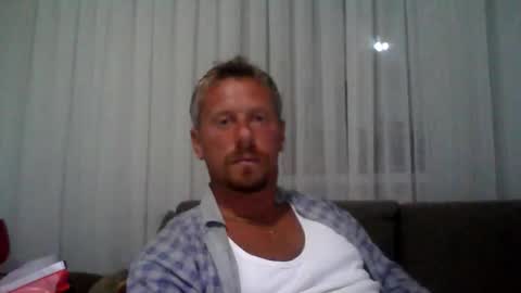 Snapshot of danisami12345 chatting on 20, 9, 2025 daniel online show from 20, 9, 2025