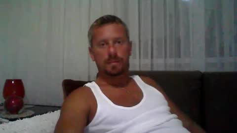 Snapshot of danisami12345 chatting on 30, 9, 2025 daniel online show from 30, 9, 2025