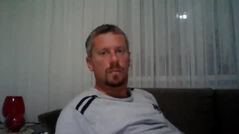 Snapshot of danisami12345 chatting on 5, 10, 2025 daniel online show from 5, 10, 2025