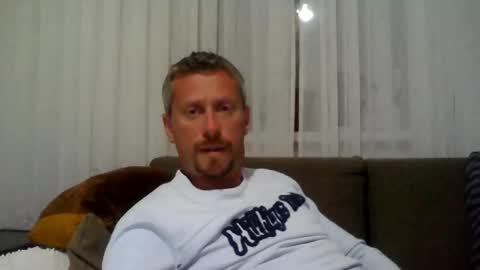 daniel online show from 27, 4, 2026