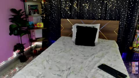 Dannacastle online show from 29, 12, 2024