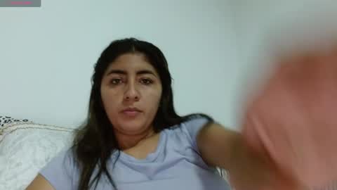 Snapshot of danna_peterson chatting on 17, 5, 2026 Danna online show from 17, 5, 2026