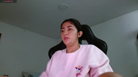 Snapshot of danna_peterson chatting on 27, 5, 2026 Danna online show from 27, 5, 2026