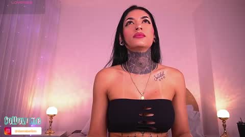 Danna Berlin  online show from 15, 11, 2025